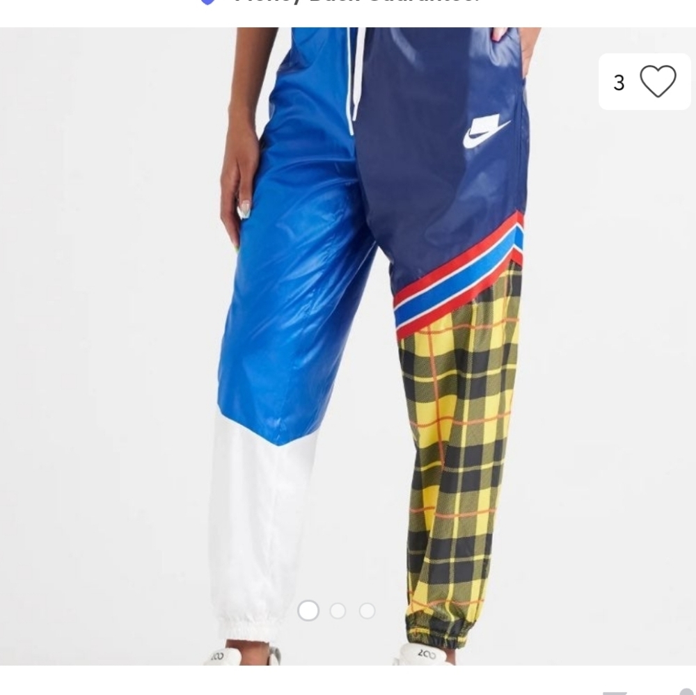 Nike NWT. Flash